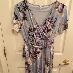Maternity dress size large